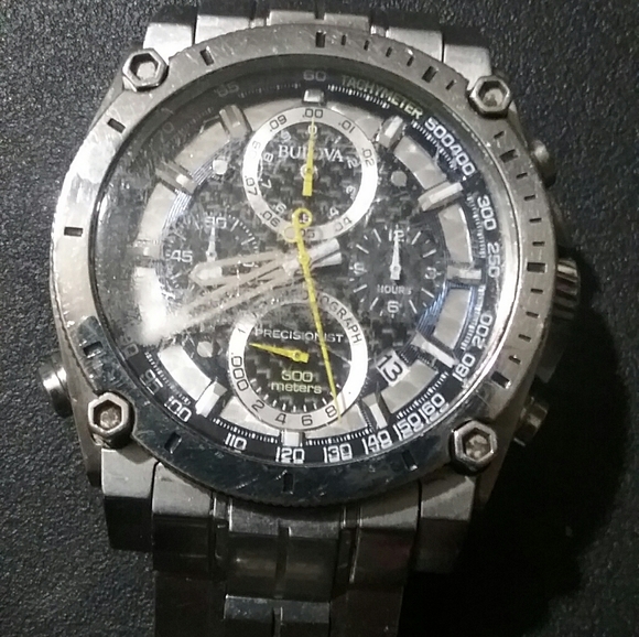 Bulova Precisionist - Picture 3 of 4